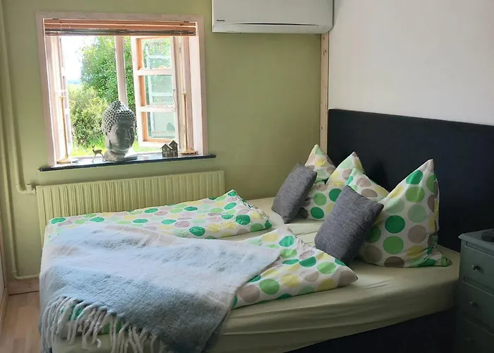 Lillelandsted Knechtekammer منزل للإقامة Vojens