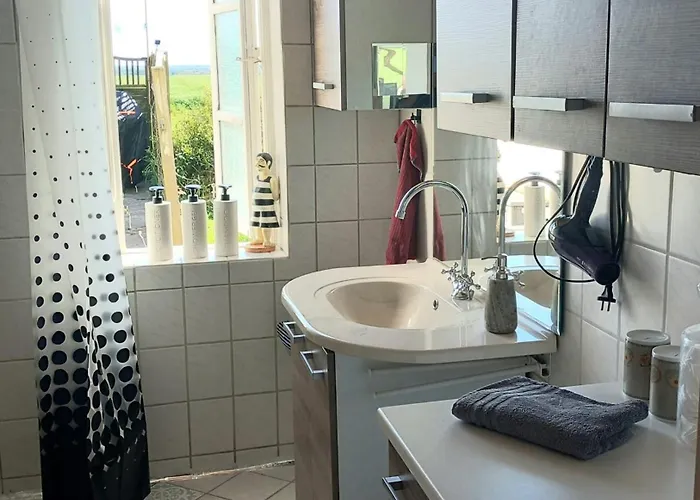 Lillelandsted Knechtekammer منزل للإقامة Vojens